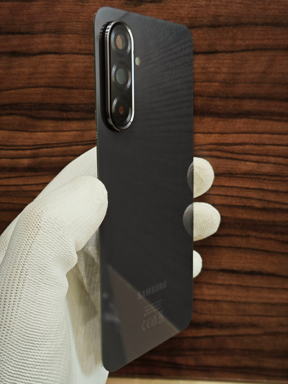 Задняя крышка ПРЕМИУМ для Samsung A36 A366E ( заднее стекло ) Цвет: Чёрный / Awesome Black