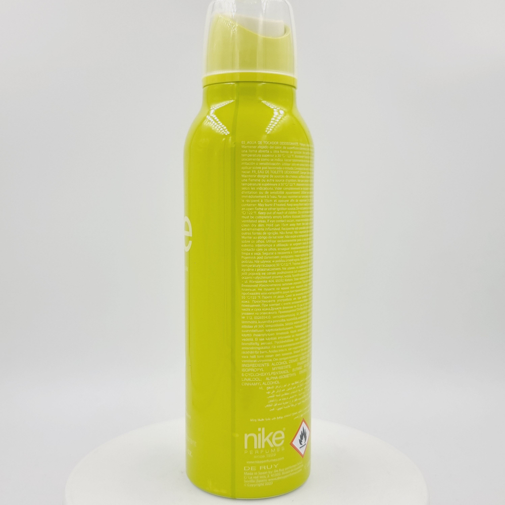 небольшая вмятина - Nike Дезодорант-спрей парфюмированный женский #Yummy Musk, без солей алюминия, 24 часа, 200 мл (Испания)