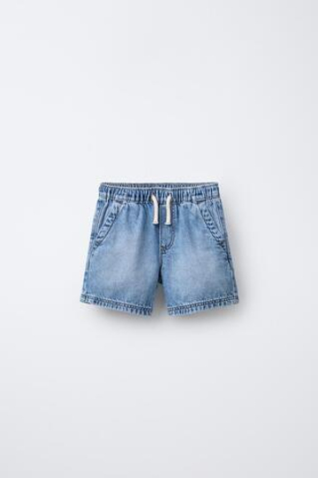 ZARA ДЖИНСОВЫЕ ШОРТЫ С ЭТИКЕТКОЙ, ВЫЦВЕТШИЙ СИНИЙ