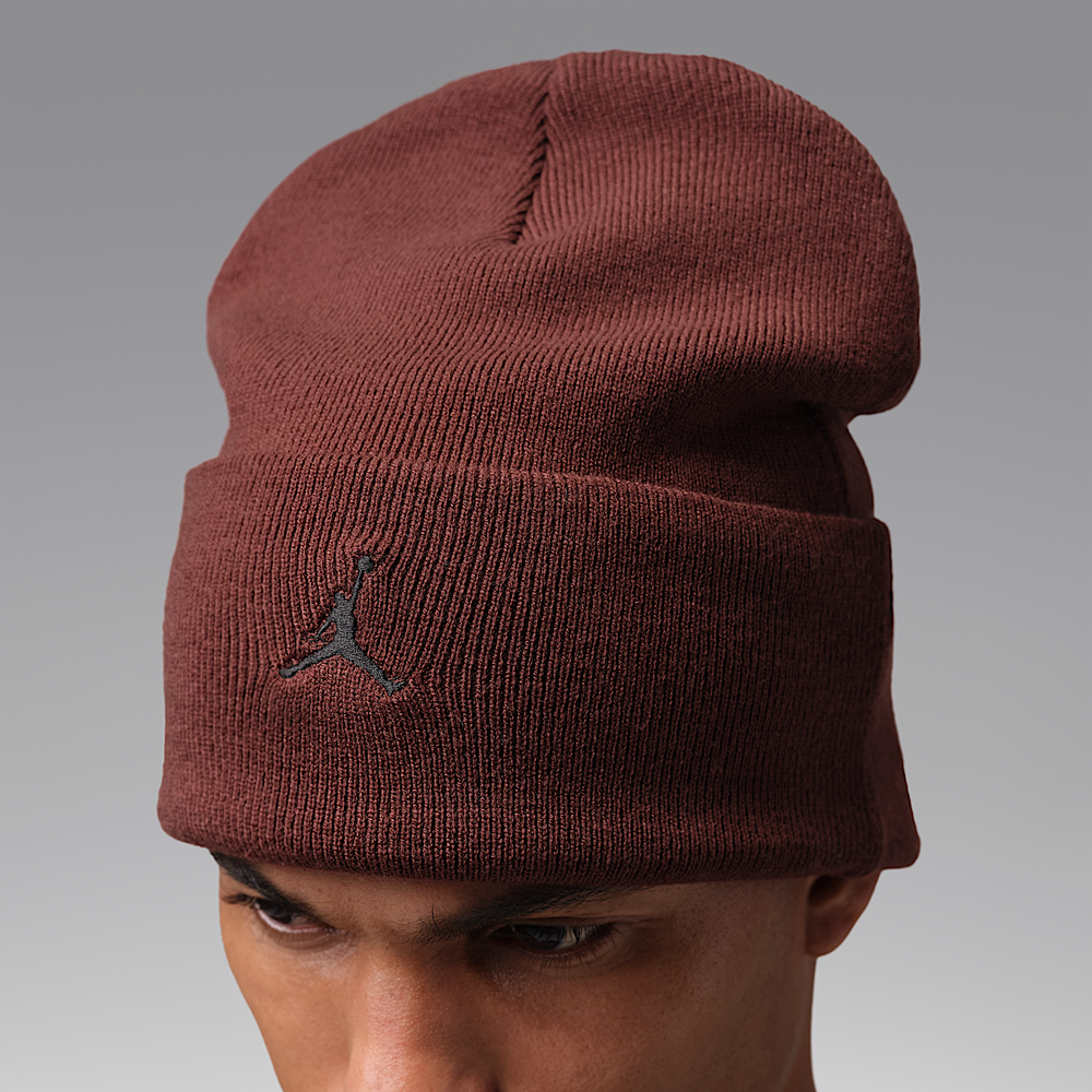 Незаменимая шапка Jordan Peak - Nike
