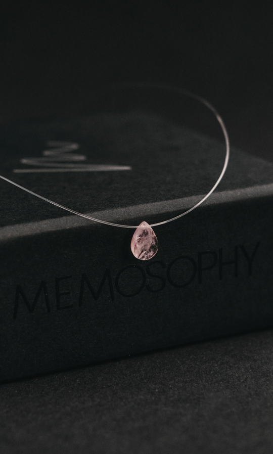 Колье "Memo Levitation" c бриолетом морганит на леске 33 см