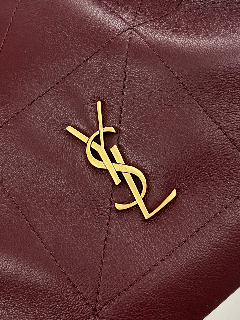 JAMIE MEDIUM SHOULDER ИЗ КОЖИ ЯГНЕНКА
