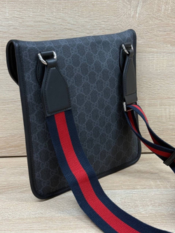 Мессенджер-Сумка через плечо Gucci