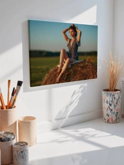 Картина на стену 40 X 50 Девушка