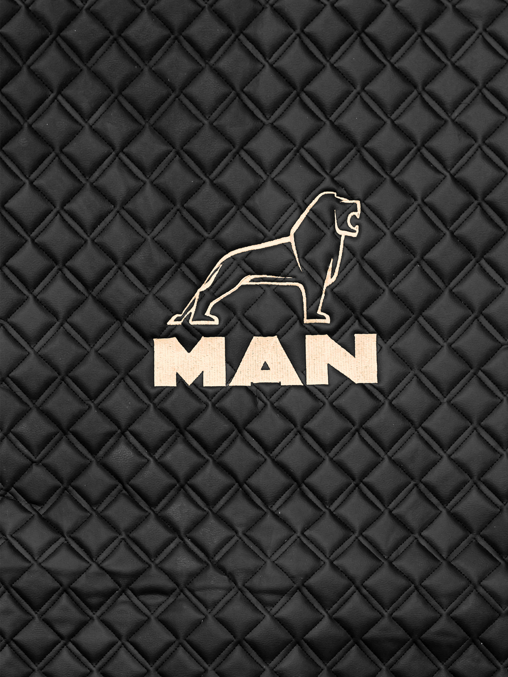 Ковры MAN TGX (автомат, механика) (экокожа, черный, бежевый кант, бежевая вышивка)