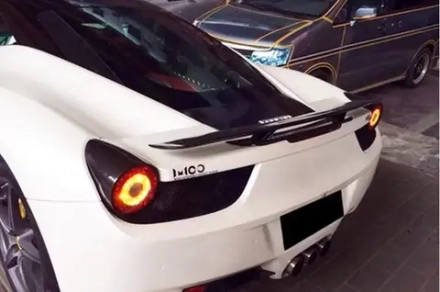 Карбоновый спойлер на крышку багажника для Ferrari 458 2009-2015 Феррари