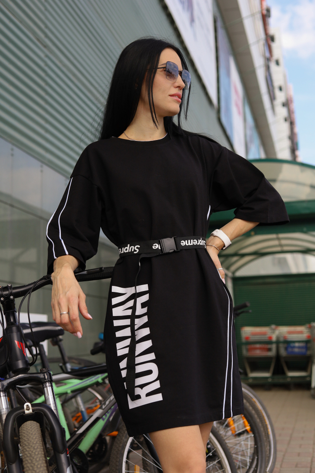 Платье женское трикотажное короткое прямое черное RUNWAY