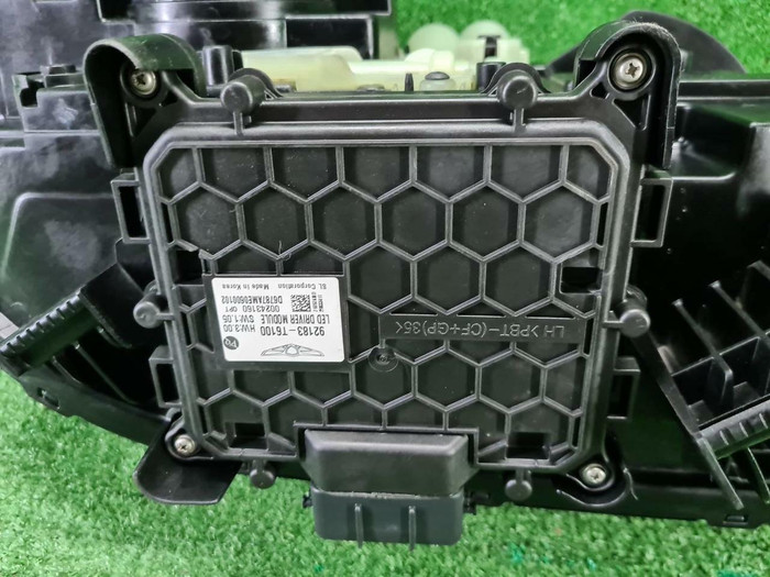 Фара левая Genesis GV80 (2020-2023) LED