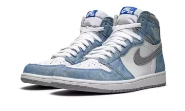Premium Кроссовки Nike Air Jordan 1 High "Hyper Royal"