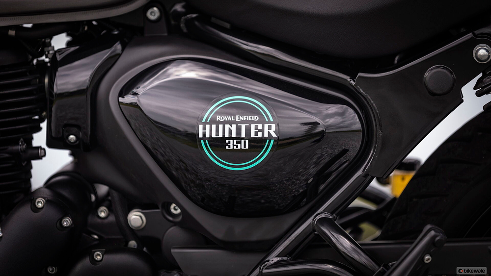 Royal Enfield Hunter 350 Rebel Red