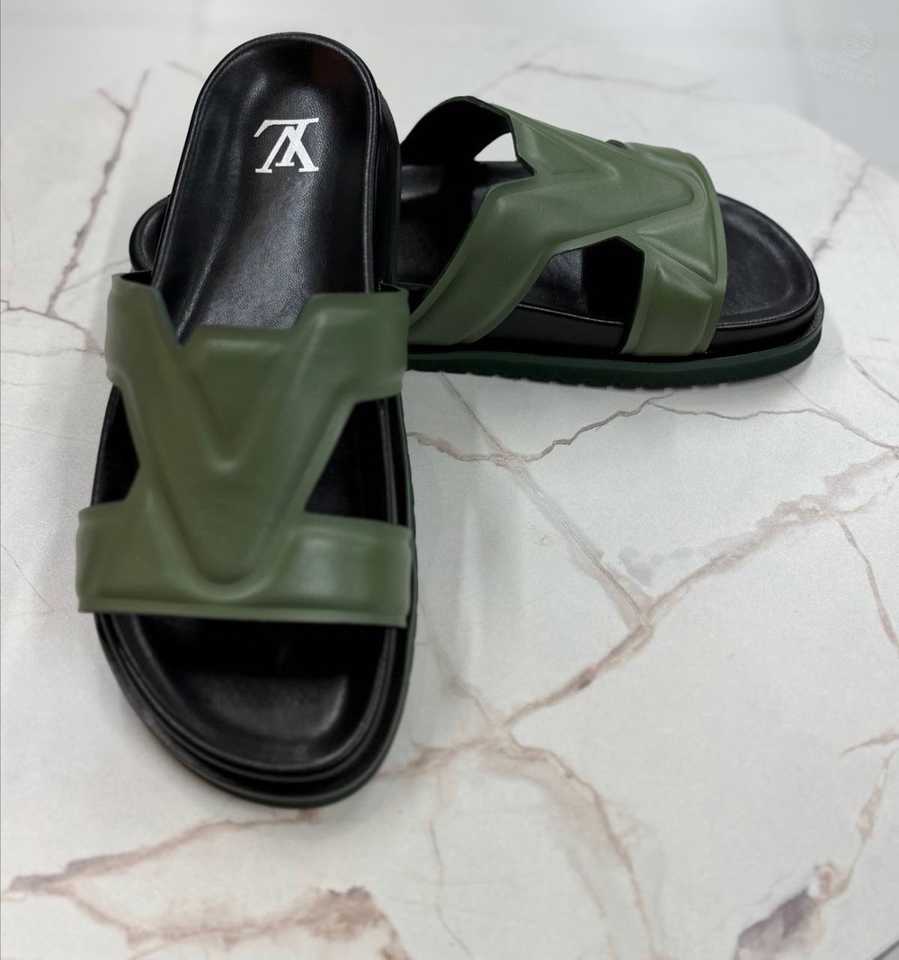 Шлепанцы Louis Vuitton Oasis Mule