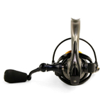 Безынерционная катушка Stinger Priority NS 1003 (1000, 6+1BB, мет. шпуля)