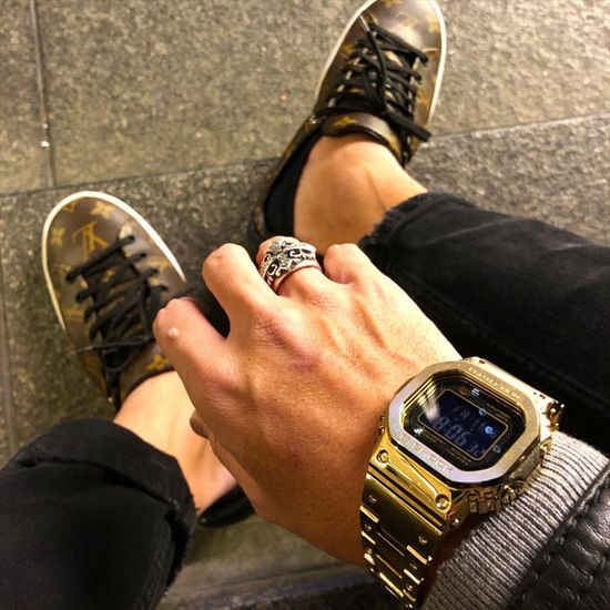 Наручные часы Casio G-Shock GMW-B5000GD-9ER