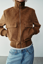 БОМБЕР ИЗ ИСКУССТВЕННОЙ ЗАМШИ — ZARA