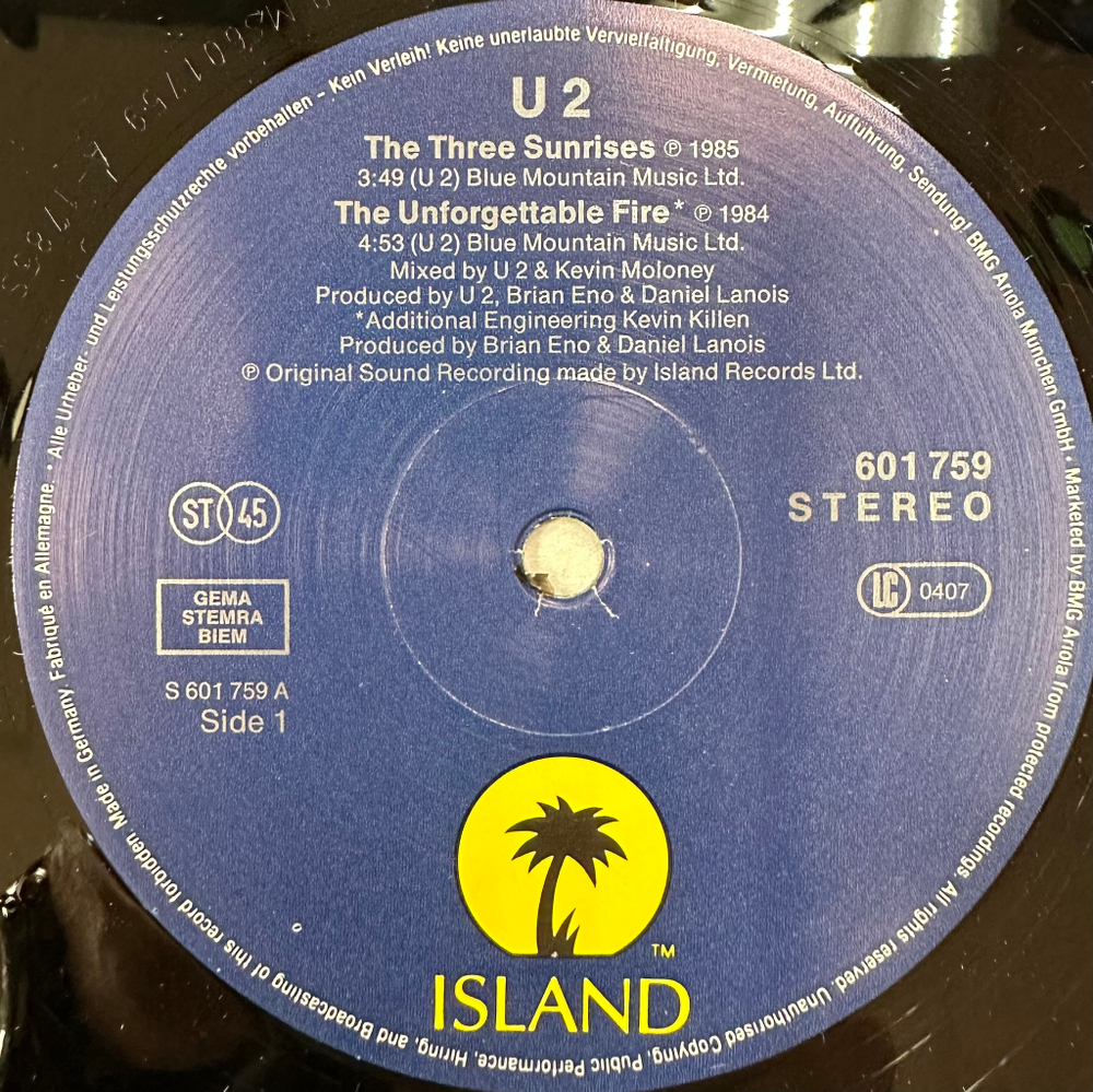 U2 - The Unforgettable Fire (Европа 1985г.) 12", 45 RPM