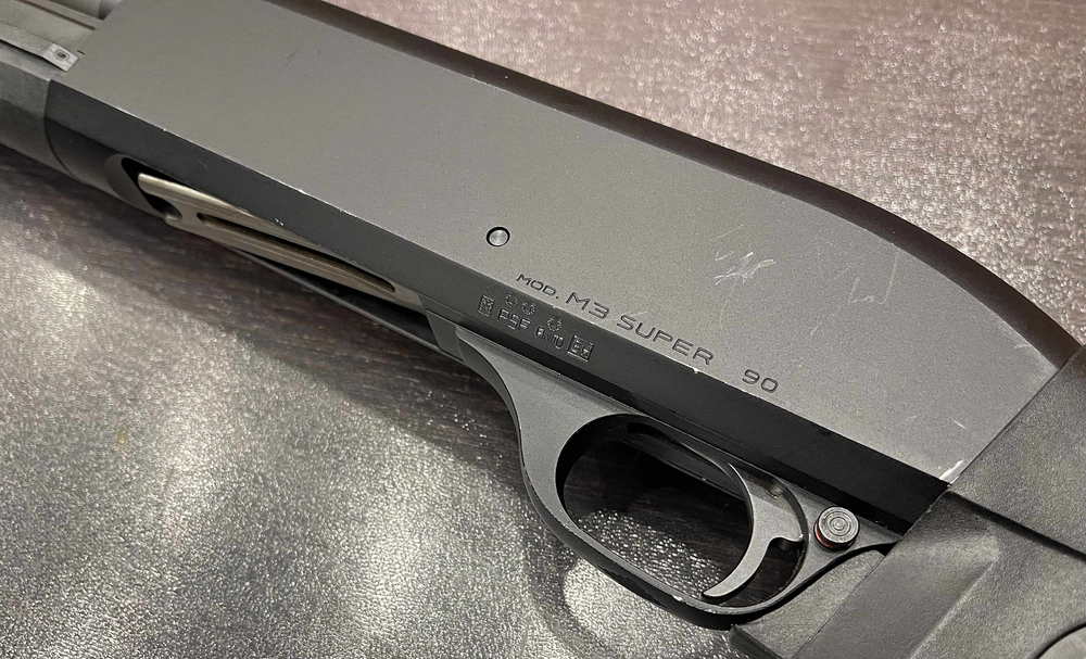 Benelli  M3 Super 90 к.12/76 М255911/С359215