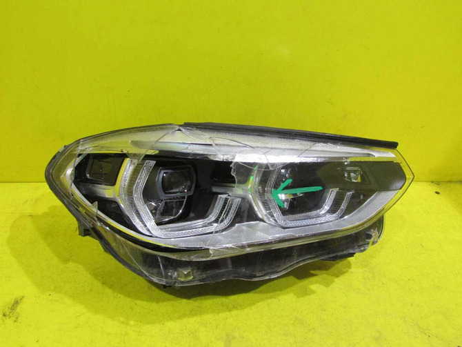 Битая Фара правая BMW X3 G01 X4 G02 (2017-2021) Adaptive LED