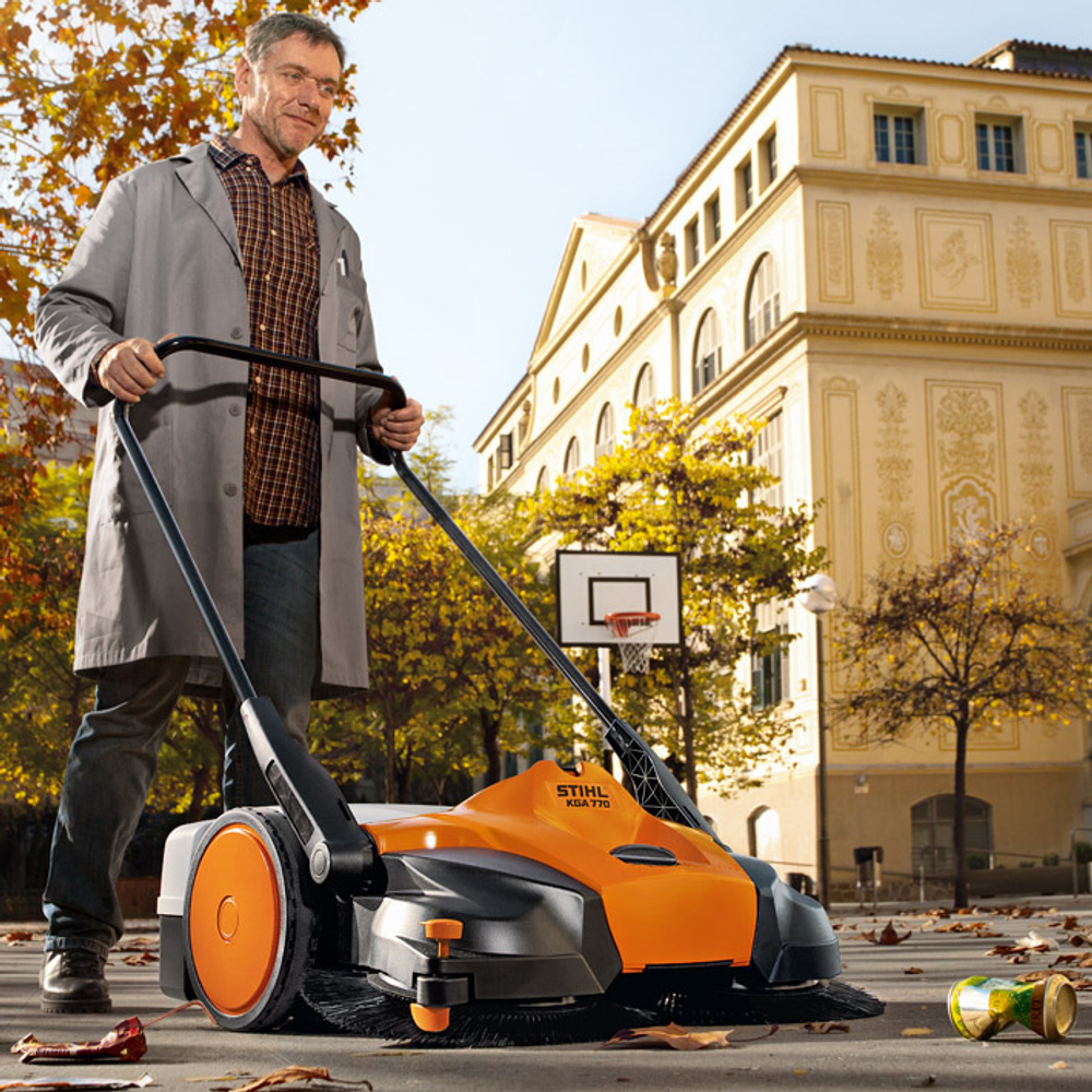Подметальное устройство Stihl KGA 770 SET (AP 100, AL 101)
