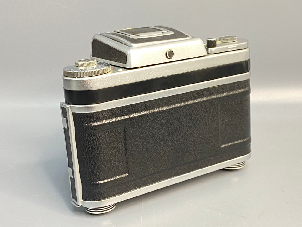 Pentacon Six TL + MC Biometar 2.8/80