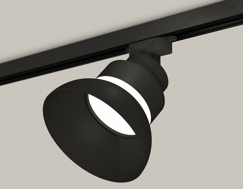 Светильник на штанге Ambrella Light XT XT8102200