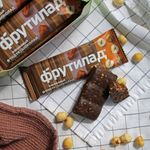 Батончик финиковый ФРУТИЛАД с фундуком и шоколадом, 20 шт. по 42 г в шоубоксе, 17448
