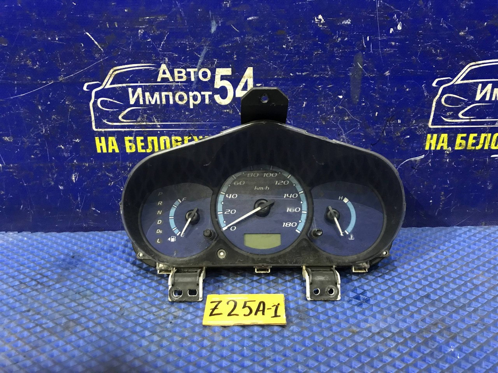 Щиток приборов MITSUBISHI COLT 2003