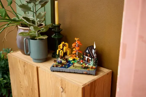 Конструктор LEGO Icons 11372 Autumn Cottage Garden