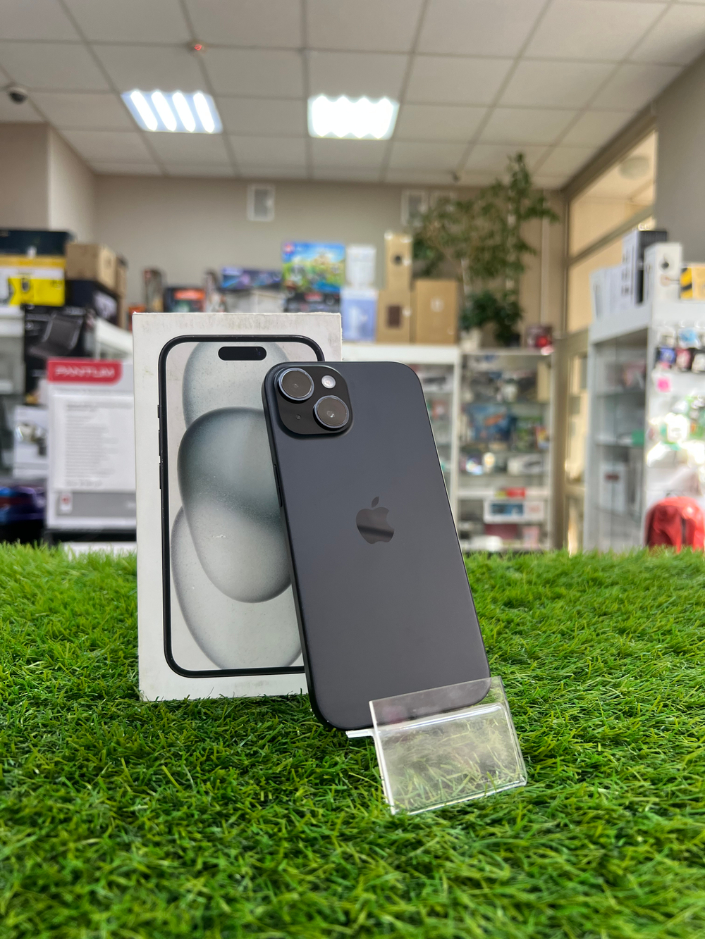 Б/У iPhone 15 128Gb Black