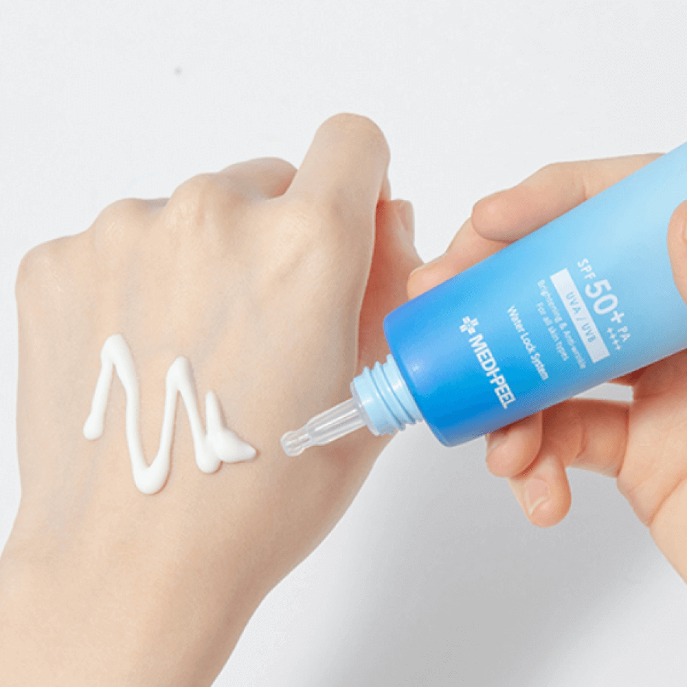 Солнцезащитная сыворотка MEDIPEEL⁺ Aqua Mooltox Water-Fit Sun Serum SPF 50+PA++++ 50мл