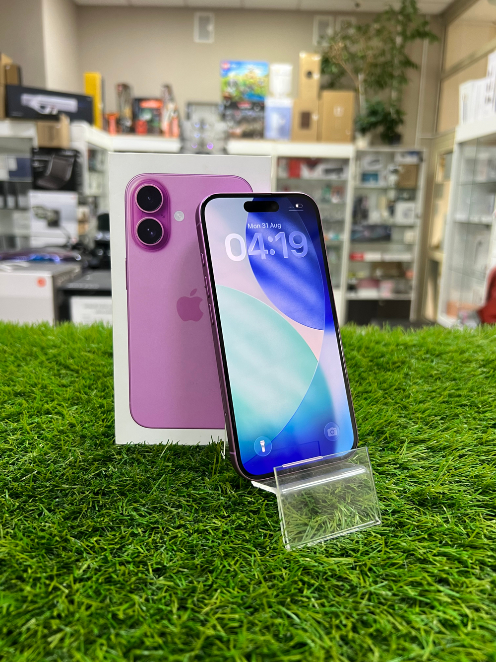 Б/У iPhone 16 256Gb Pink