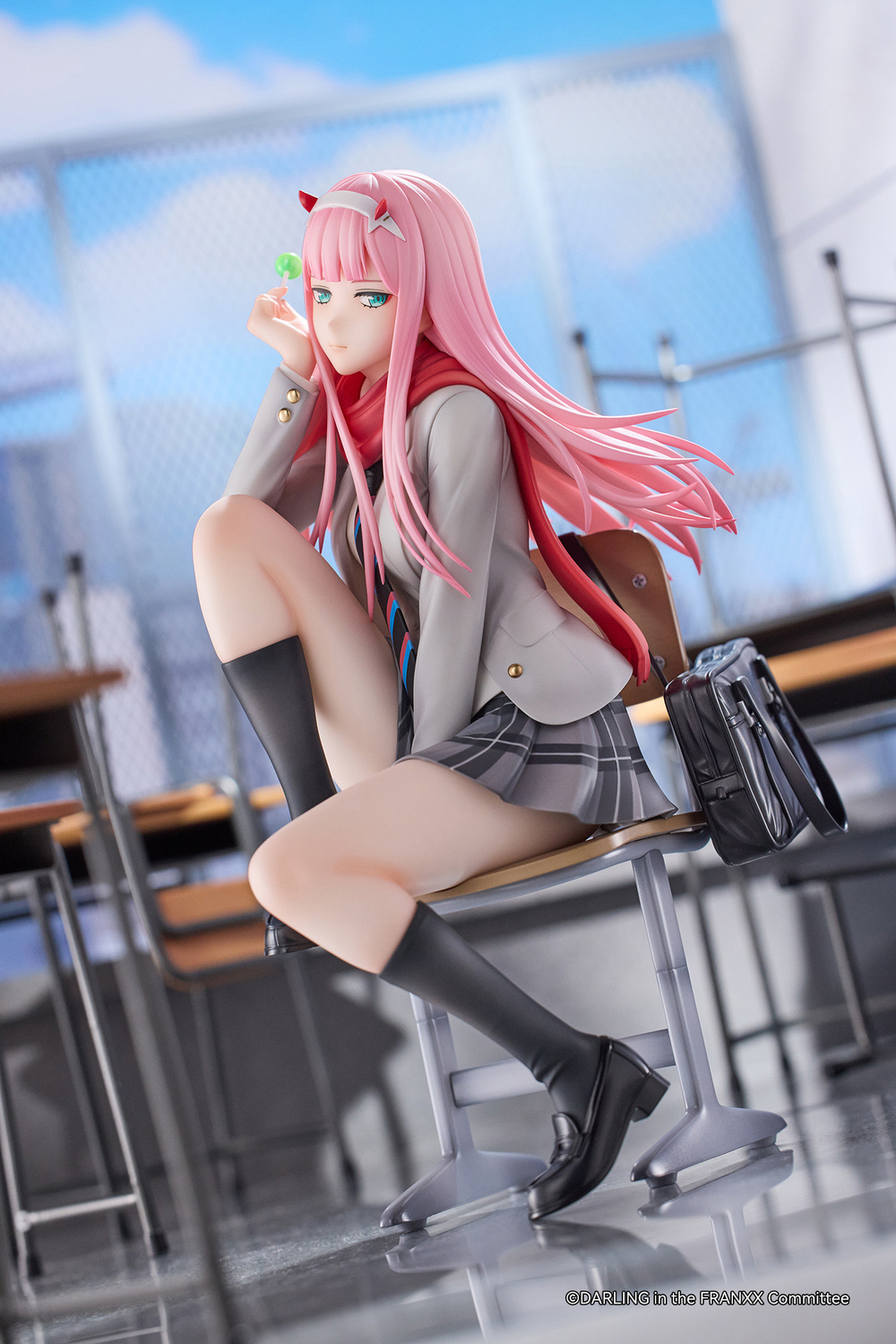 Зеро Ту / Zero Two