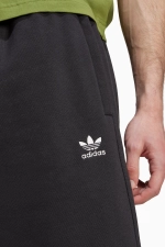 Шорты adidas Essentials - черный