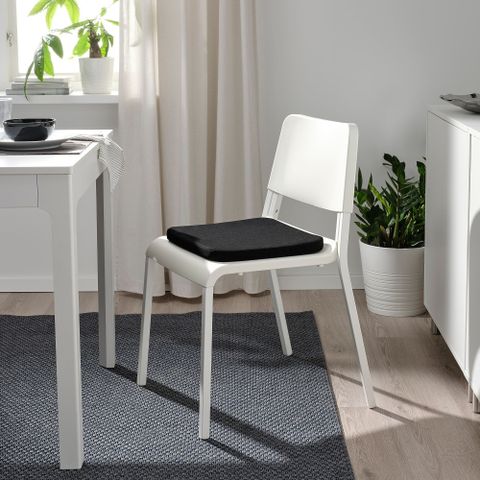 Подушка на стул IKEA STAGGSTARR (СТАГГСТАРР), Черный, 36x36x2,5 см