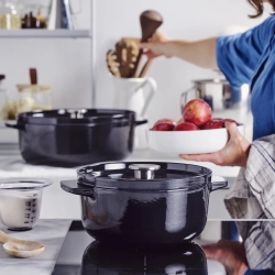 KitchenAid Чугунная кастрюля 22 см 3,3 л черная EAN 4894871009370