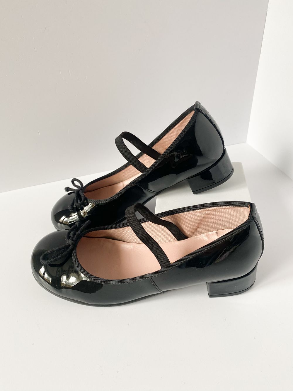 Лаковые туфли Pretty Ballerinas, 31,5