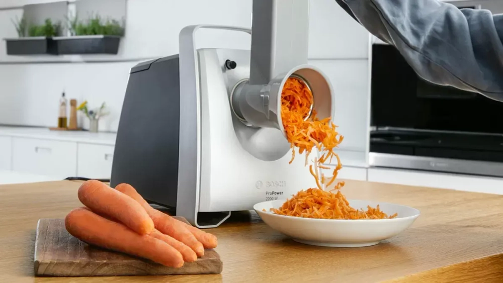 Мясорубка Bosch MFW 68660