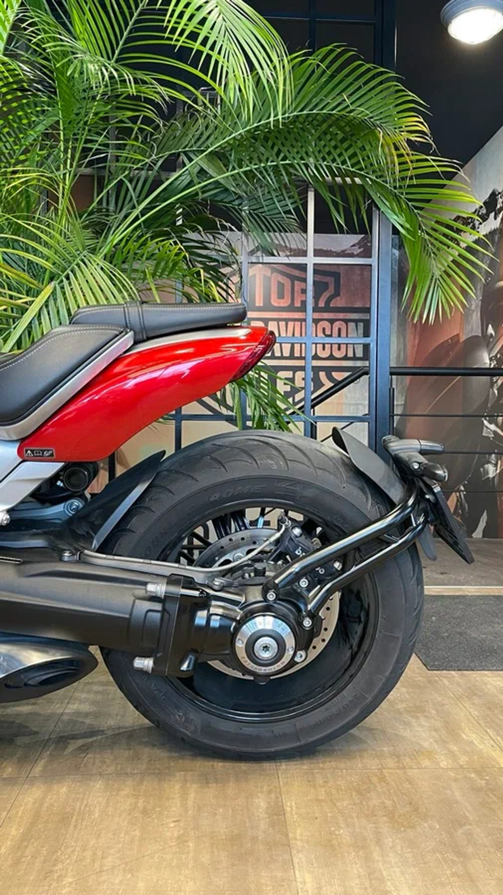 Triumph Rocket 3, 2023