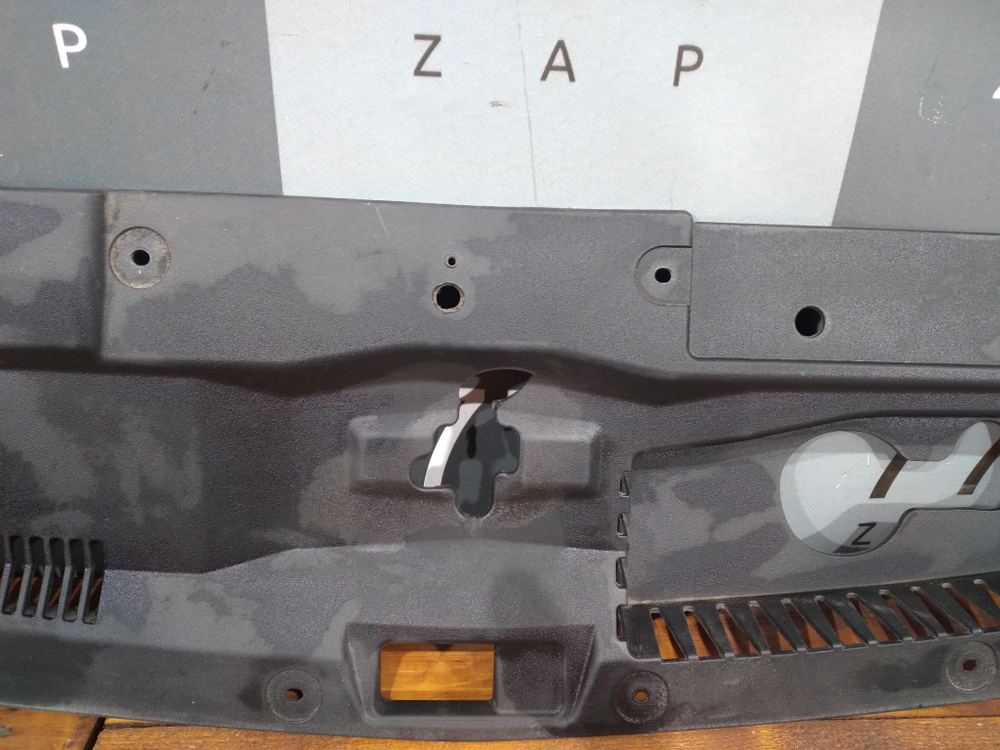Кожух замка капота Mitsubishi Outlander 3  Б/У Оригинал 7450a753