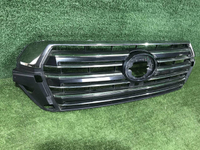 Решетка радиатора Toyota Land Cruiser 200 (2015-2021)