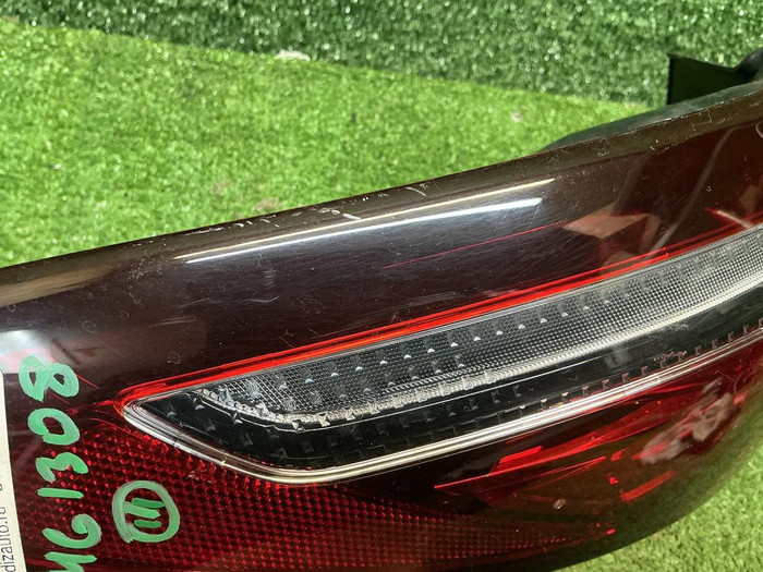 Фонарь левый внешний Mazda 6 GJ (2018-н.в.)
