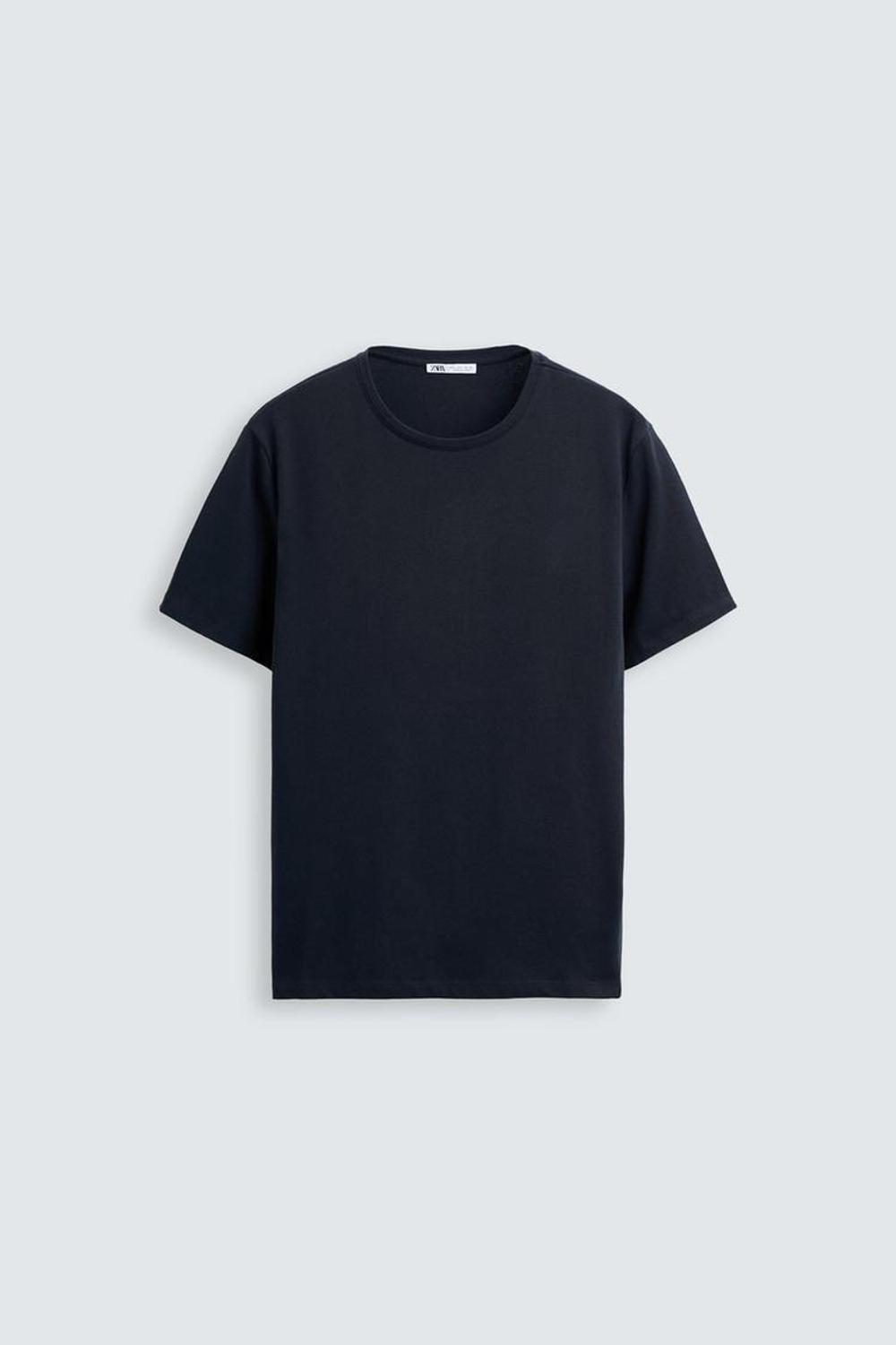ZARA БАЗОВАЯ ПРИТАЛЕННАЯ ФУТБОЛКА SLIM FIT, МОРСКОЙ СИНИЙ