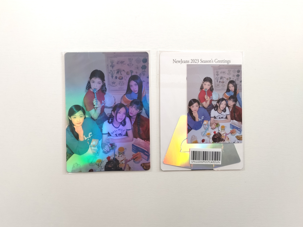 Стенд NewJeans 2023 SEASON`S GREETINGS "Welcome To Room 722"