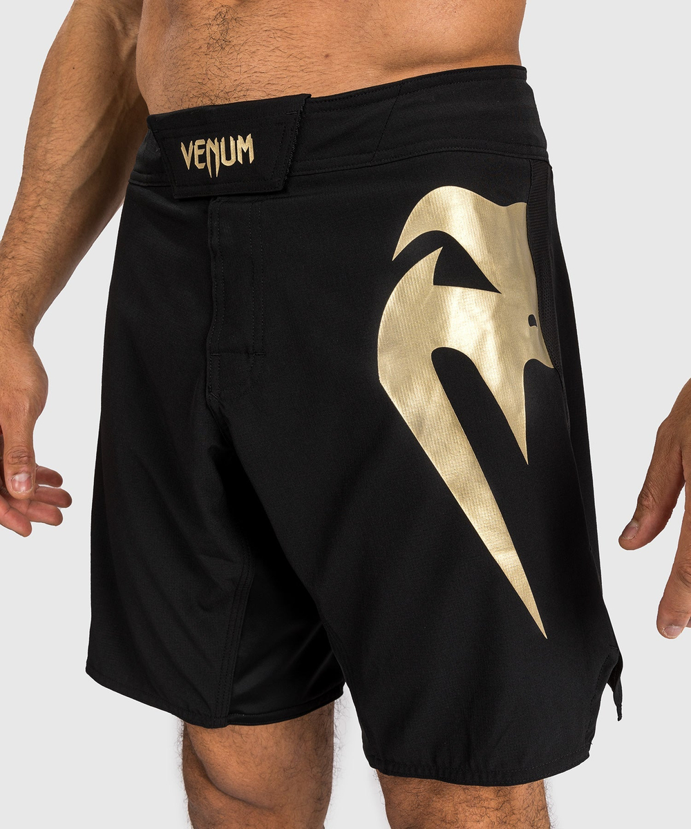 Шорты ММА Venum Light 5.0 Black/Gold