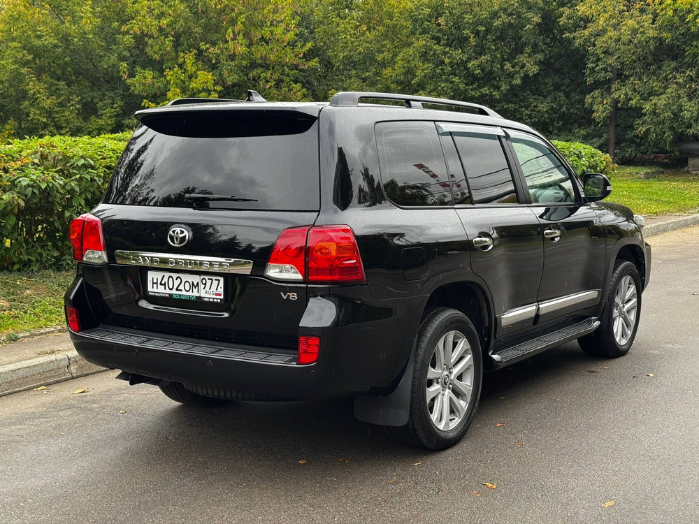 Toyota LC 200