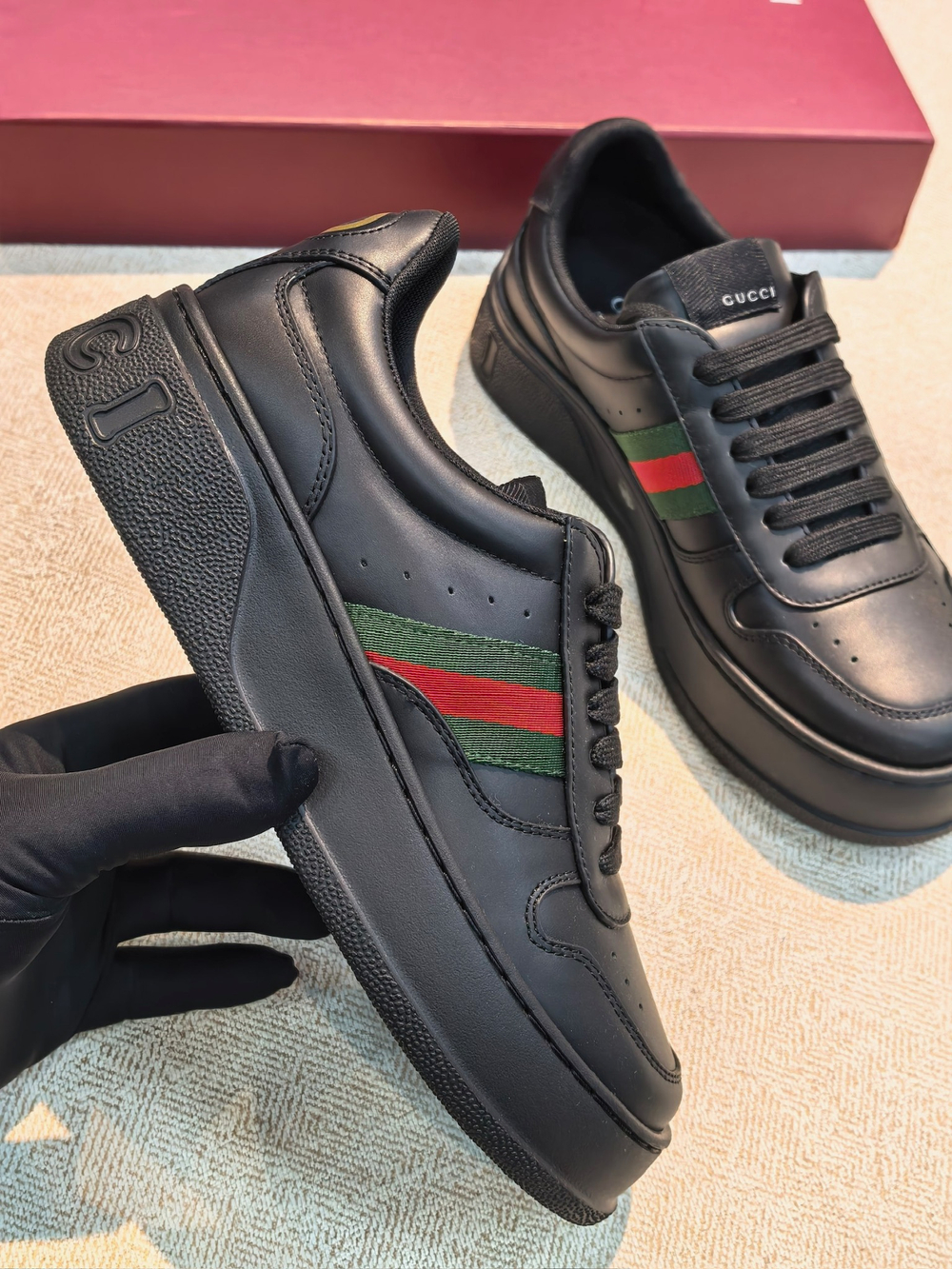 Кроссовки Gucci