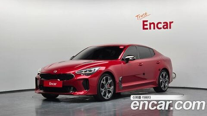 KIA Stinger 3.3 Turbo AWD — 2020
