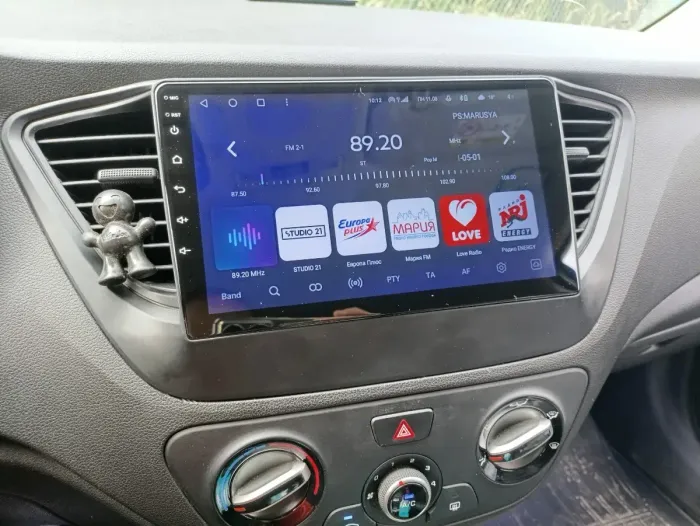Магнитола для Hyundai Solaris 2 2017-2022 / Solaris HS (без штатной КЗВ, рамка черная матовая) - Teyes CC2 PLUS монитор 9" QLED, Android 10, Быстрая, SIM-слот