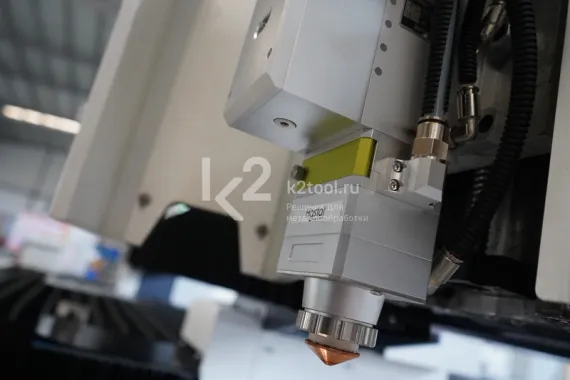 Комбинированный станок лазерной резки HGTECH SMART3015T с одним столом