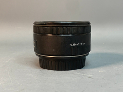 Canon 50mm 1.8 STM немного шумит при AF