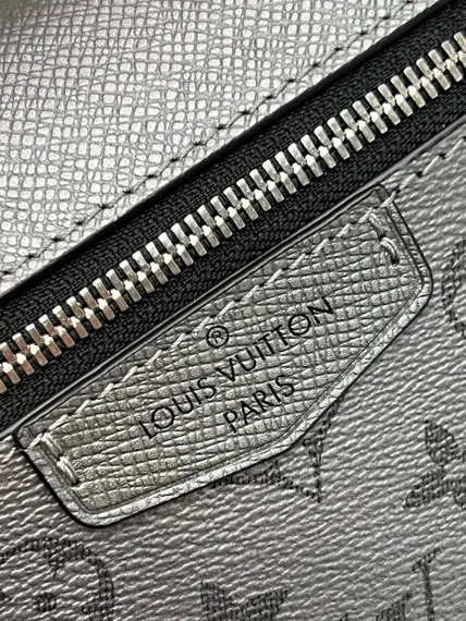 Сумка-мессенджер Louis Vuitton Outdoor серебряный